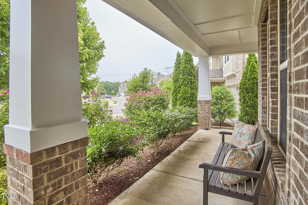112 Filigree Way