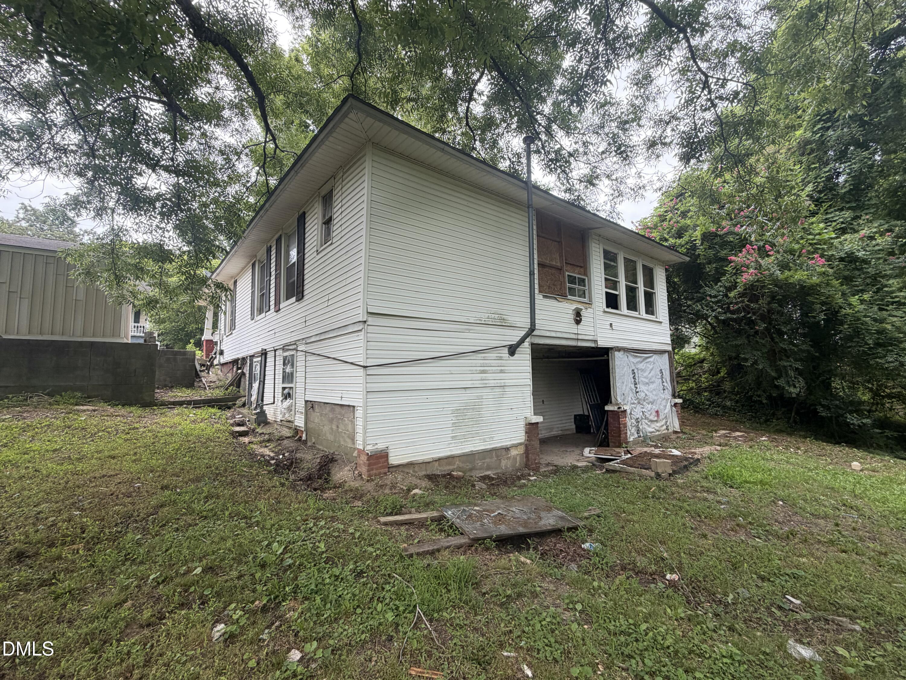 106 N 17th Street