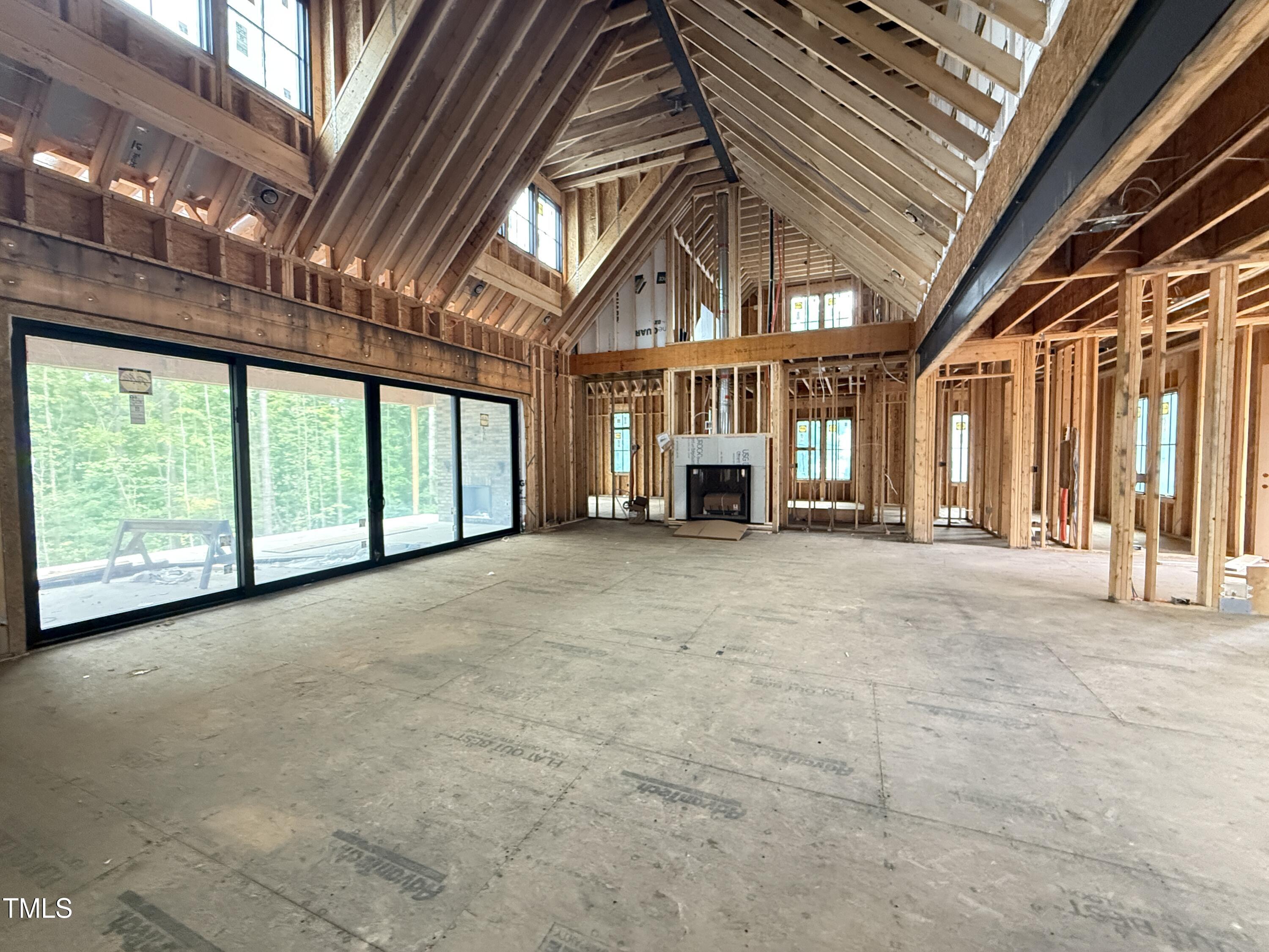 1513 Rock Dove Way