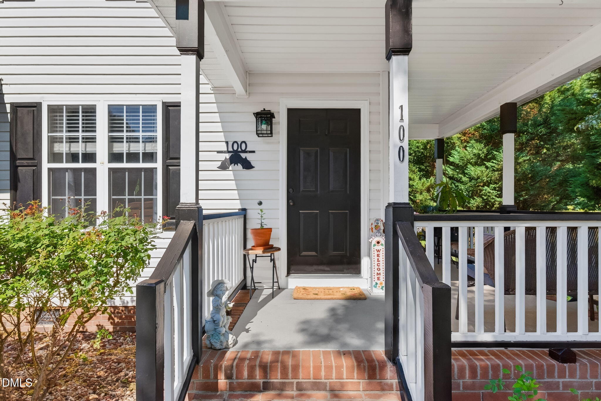 100 Trailwood Drive