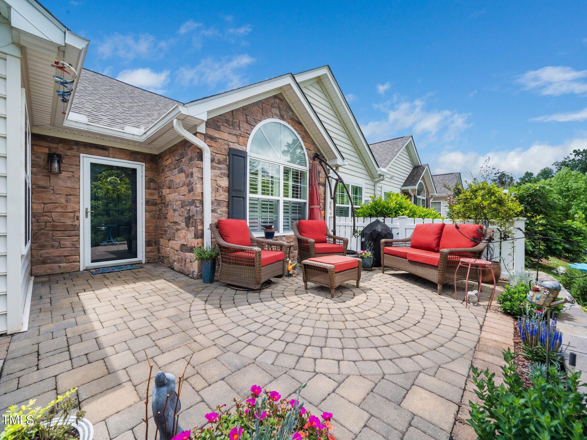 1167 Blue Bird Lane