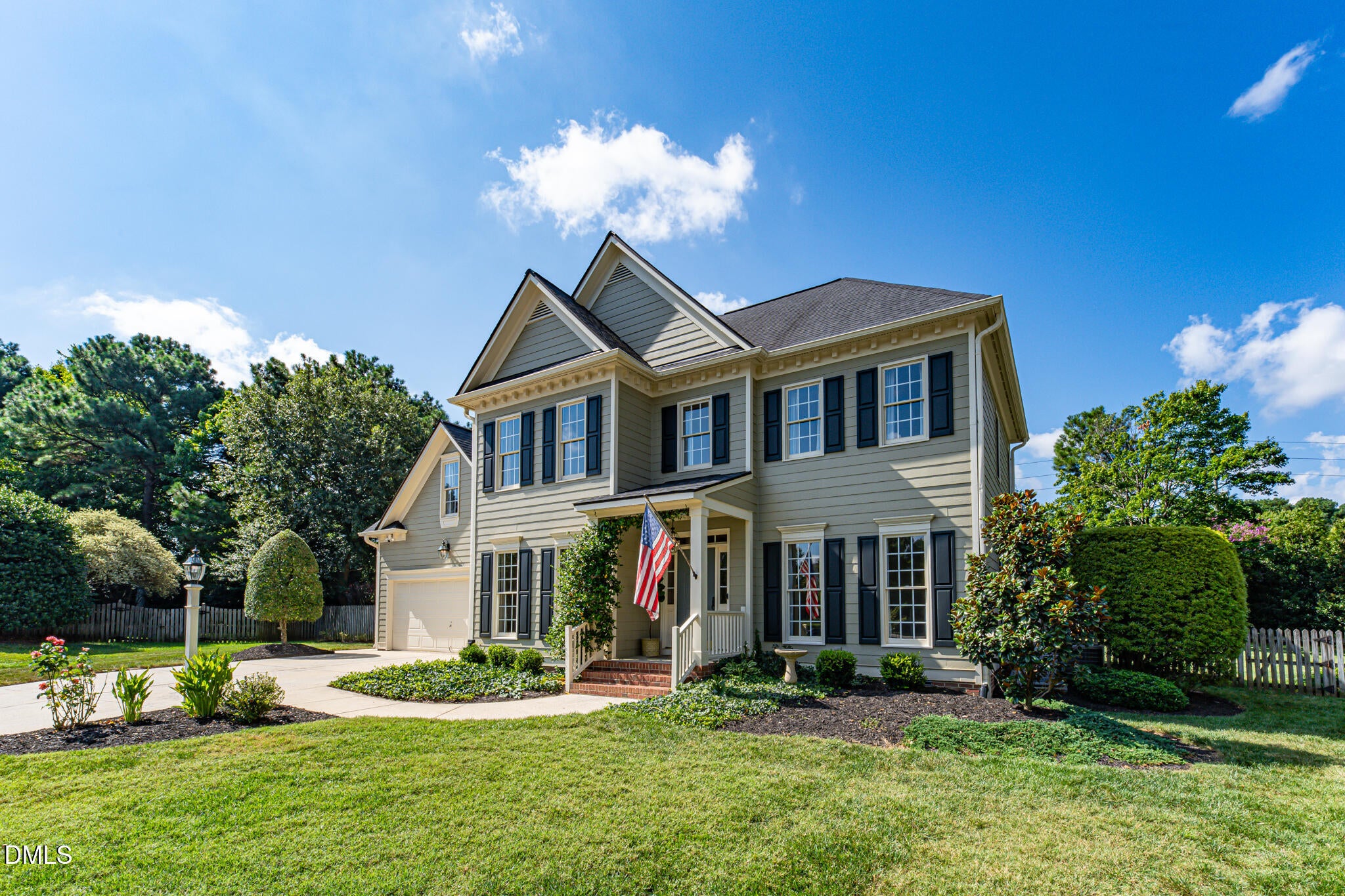 105 Silk Leaf Court