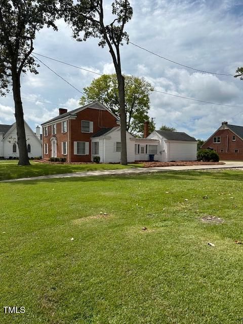 A home in Dunn