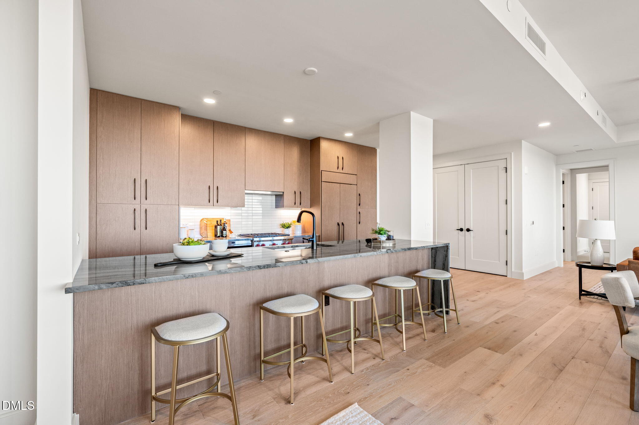 115 Morris Street 2501