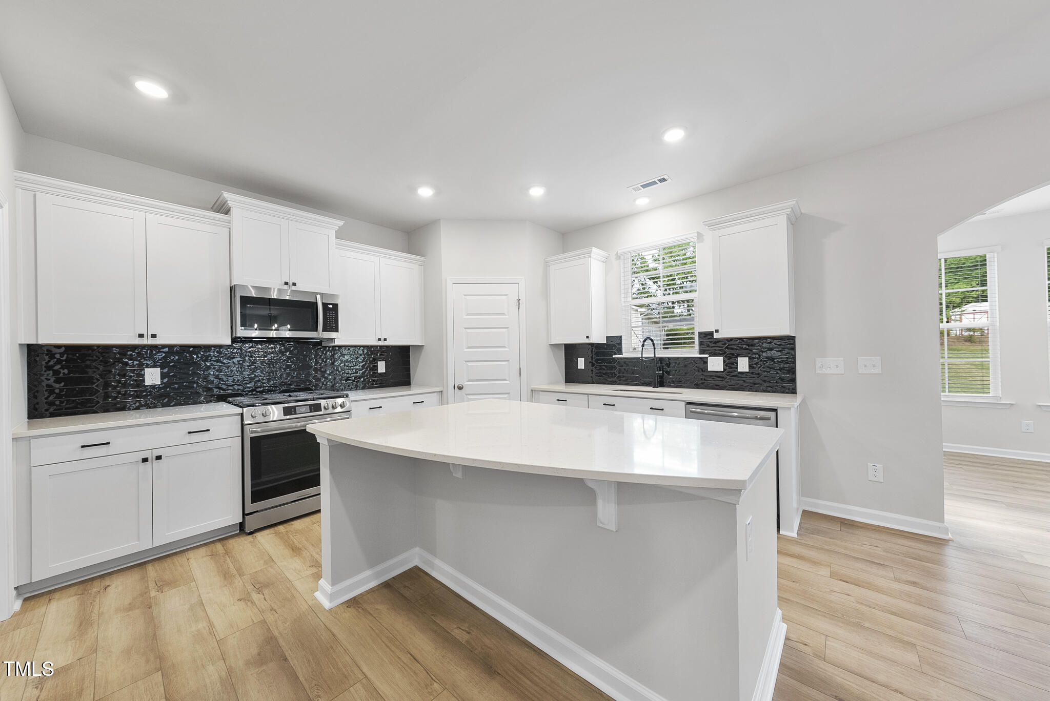 376 Buckhorn Branch Park 38