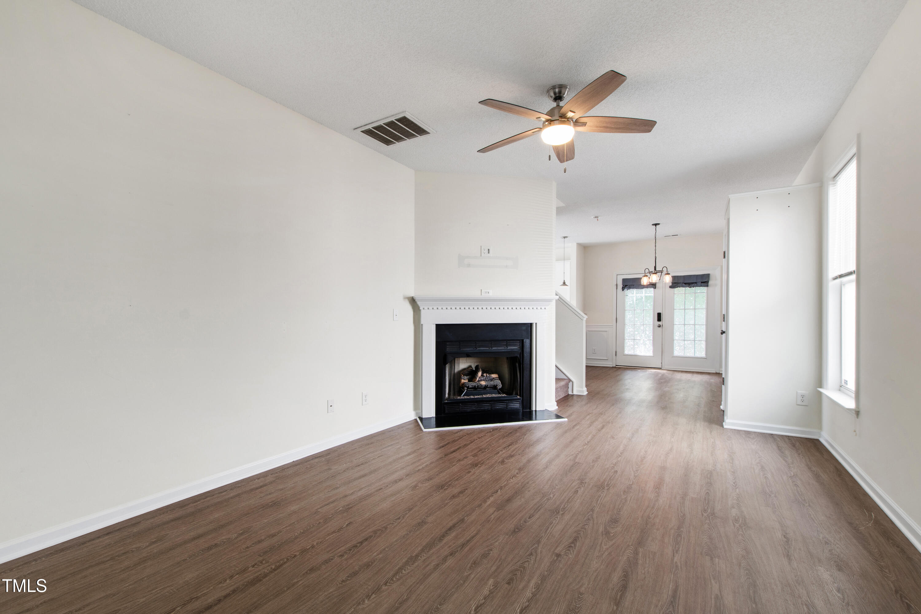 Raleigh, North Carolina 27614, United States, 3 Bedrooms Bedrooms, ,3 BathroomsBathrooms,Residential,Active,124923