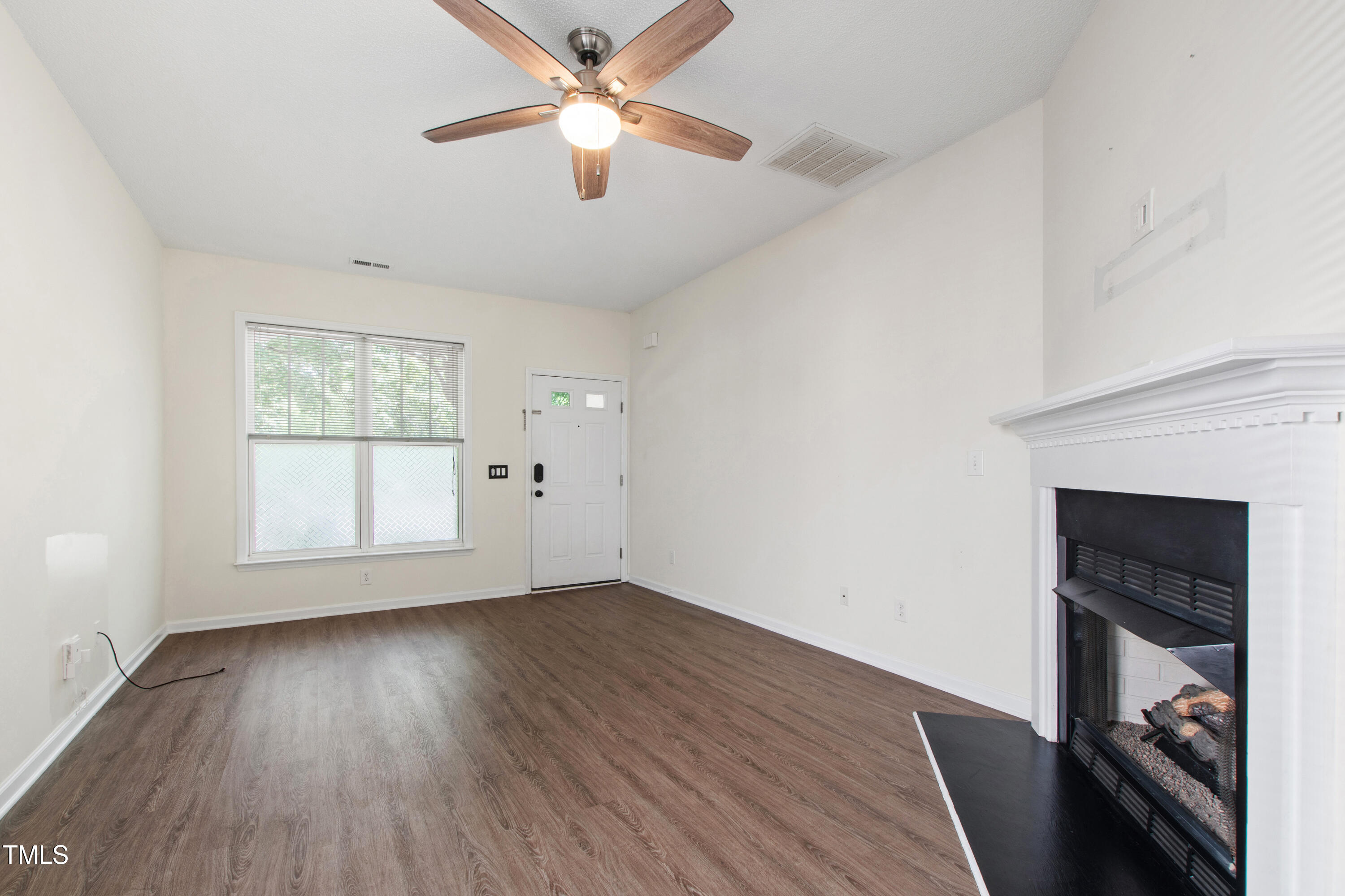 Raleigh, North Carolina 27614, United States, 3 Bedrooms Bedrooms, ,3 BathroomsBathrooms,Residential,Active,124923