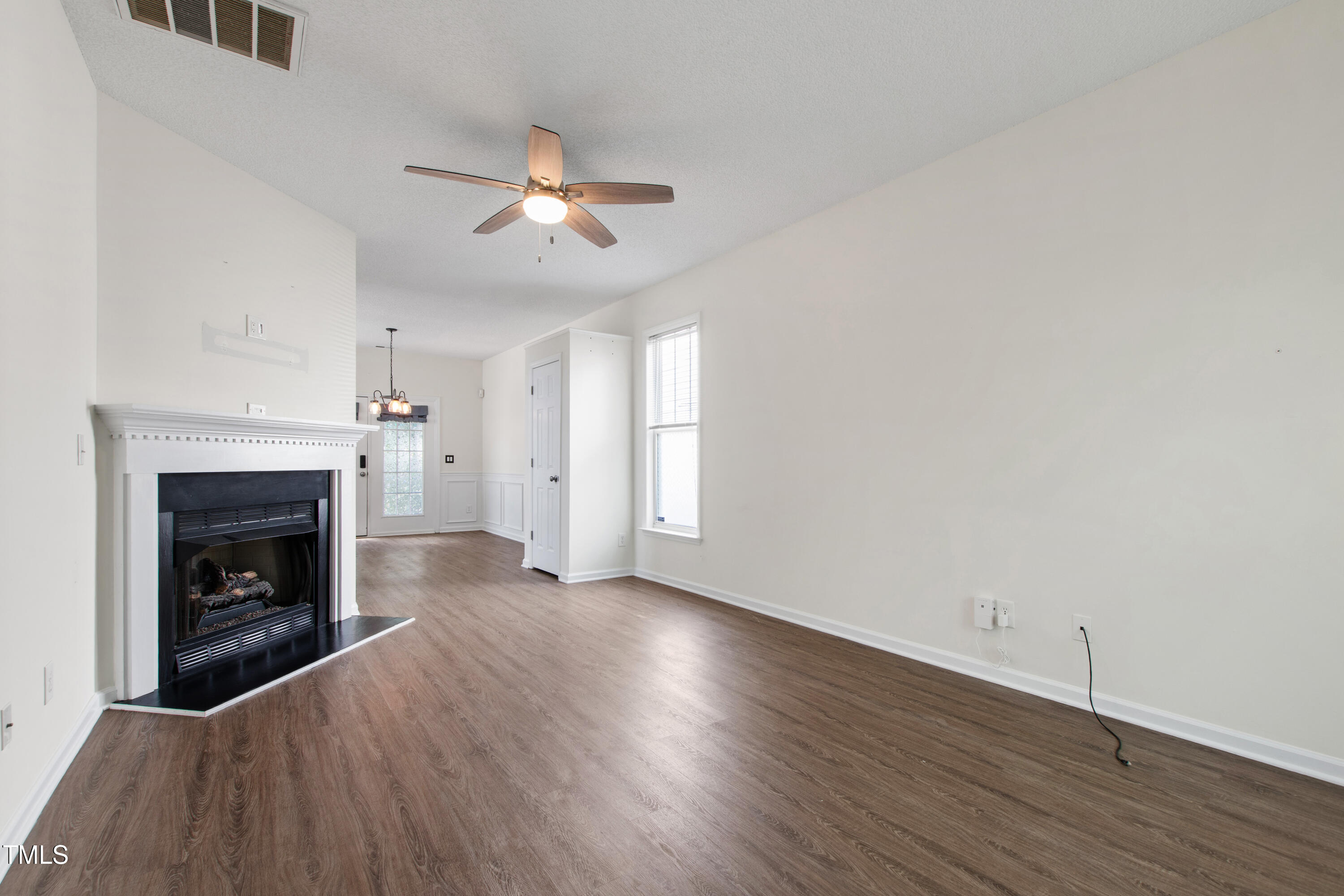 Raleigh, North Carolina 27614, United States, 3 Bedrooms Bedrooms, ,3 BathroomsBathrooms,Residential,Active,124923