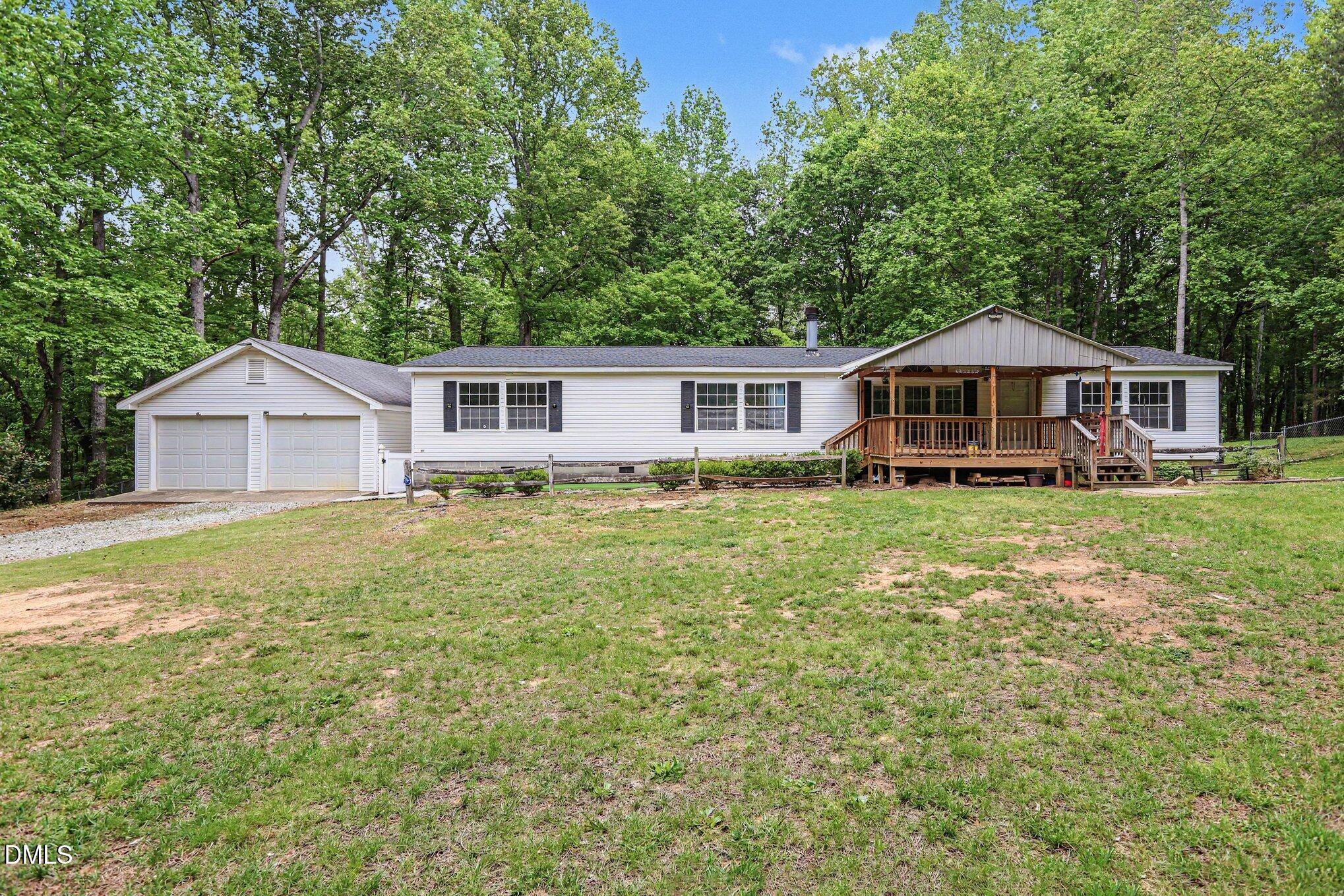 2822 Carver Road