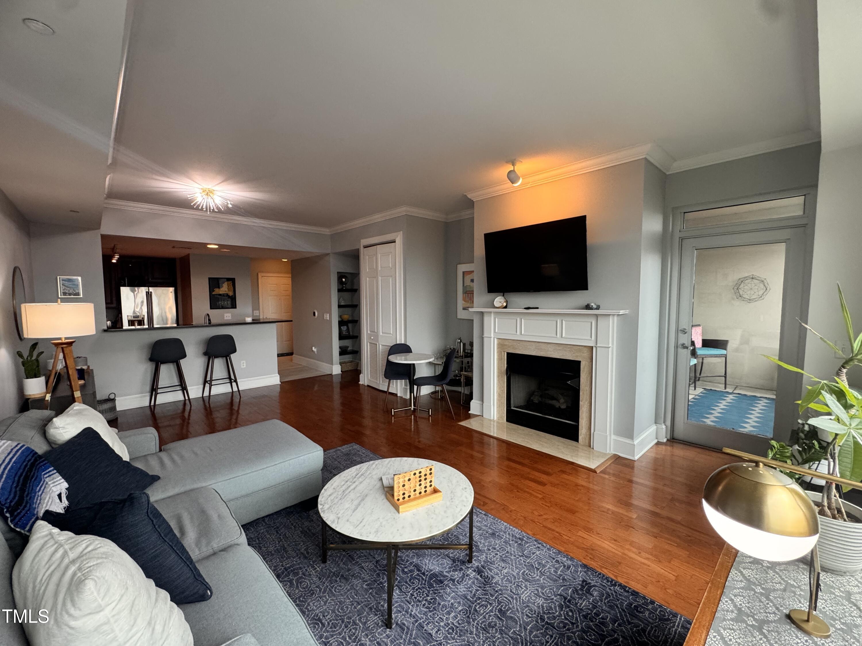510 Glenwood Avenue 606
