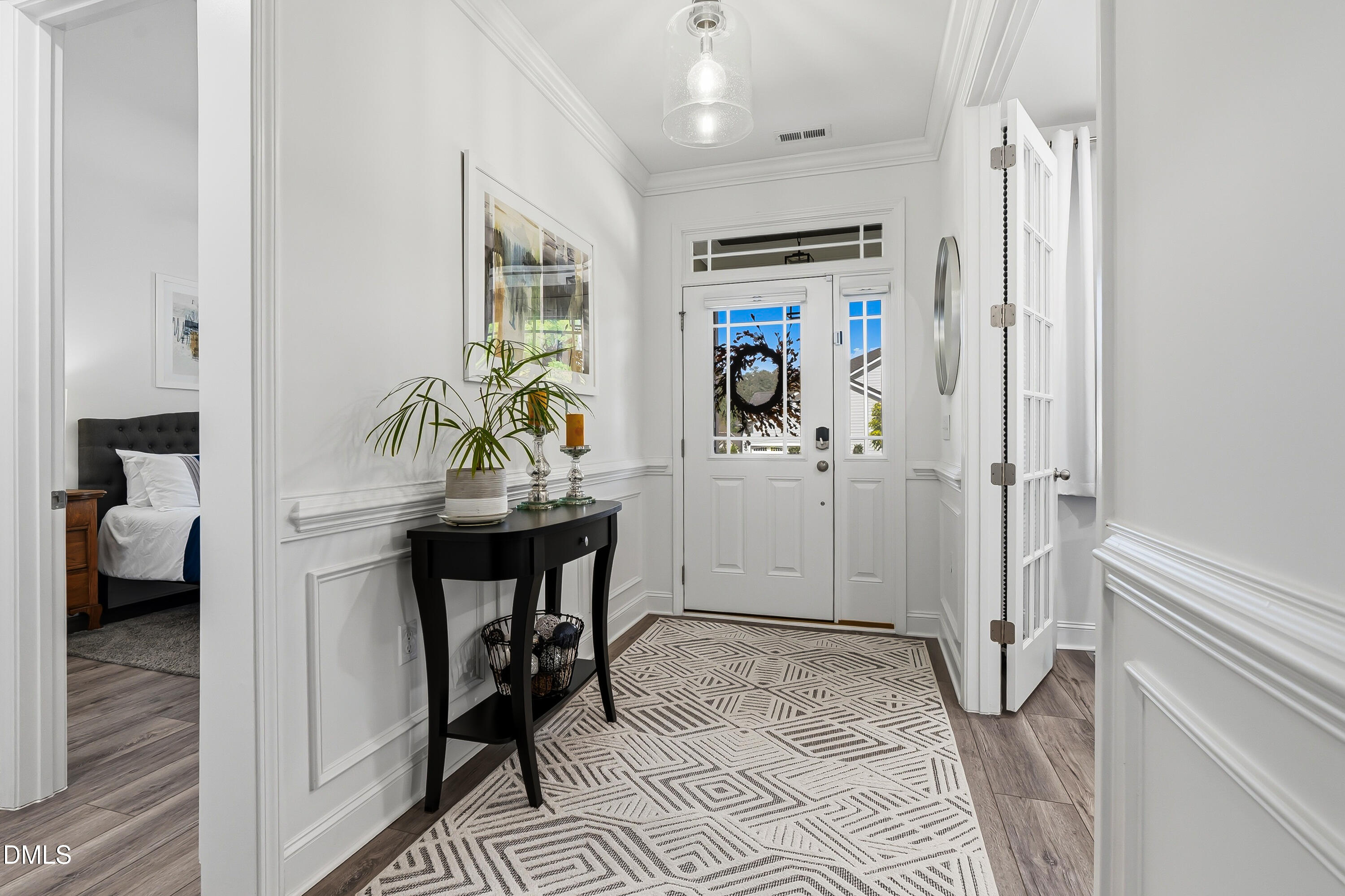 1004 Manchaca Loop
