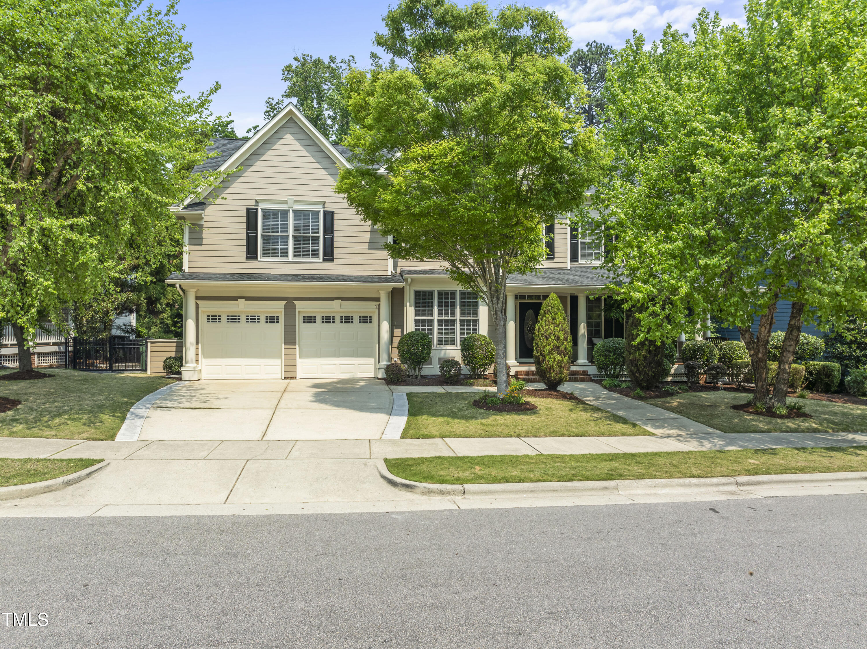 909 Grogans Mill Drive