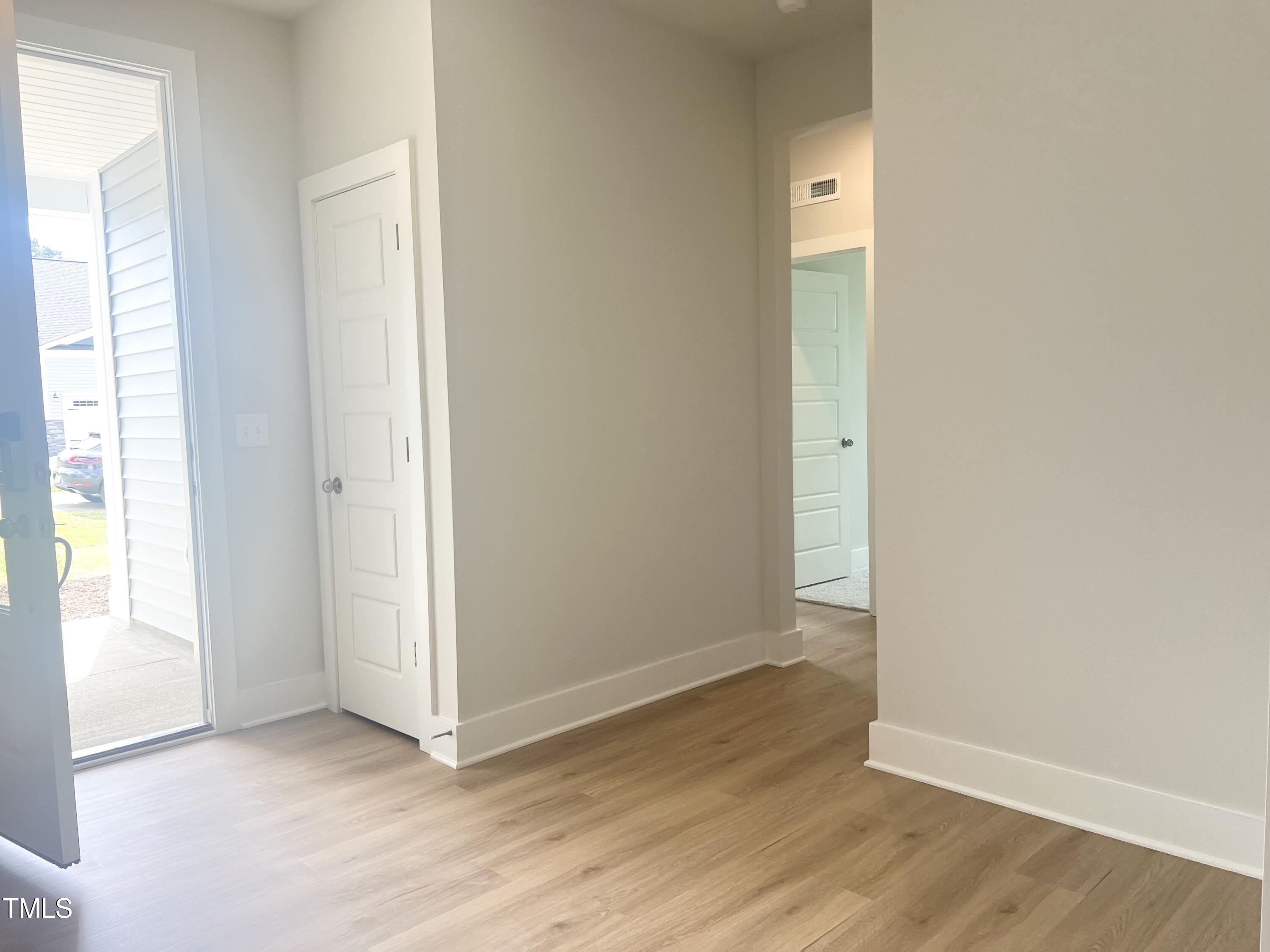 207 Golfview Avenue