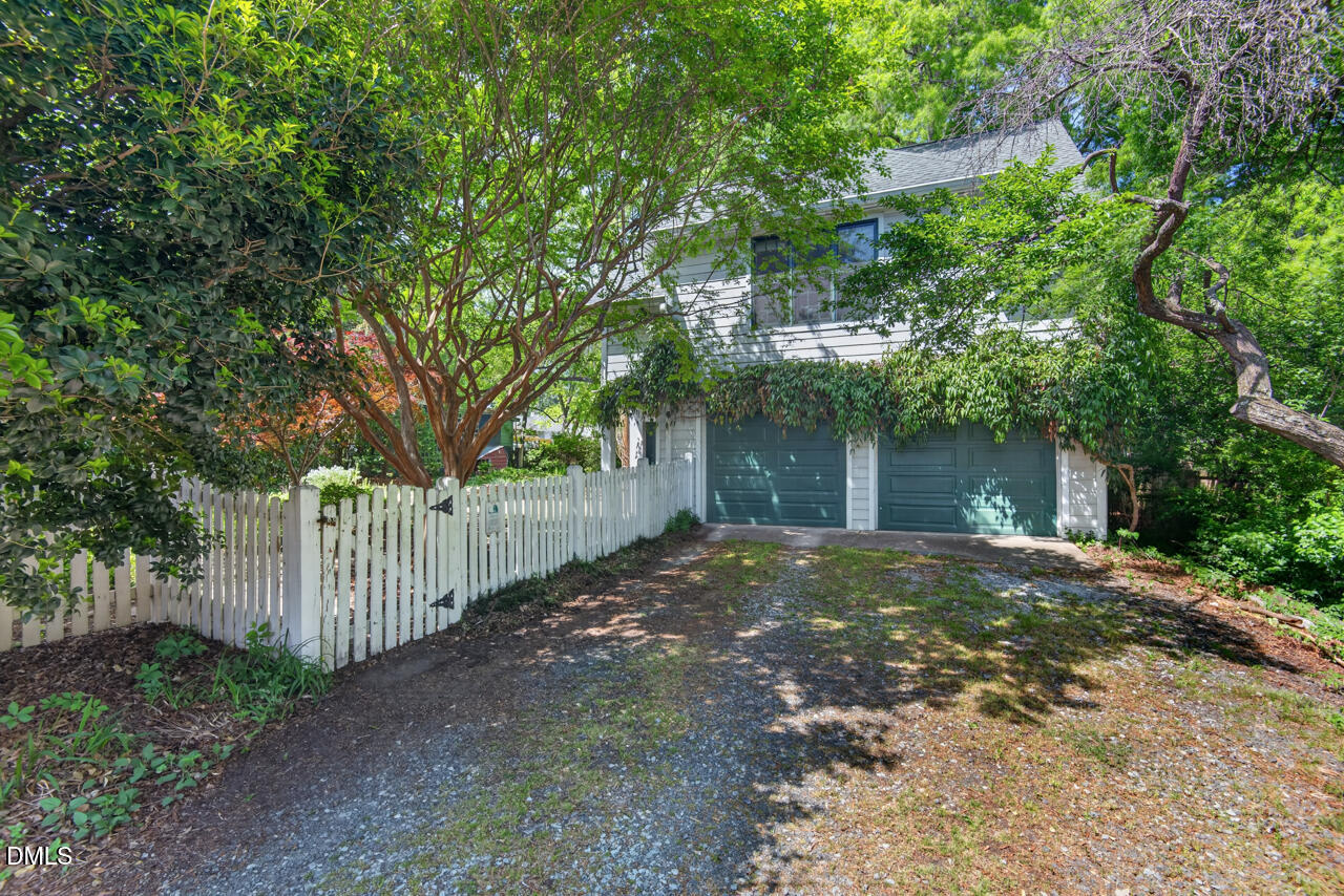 1010 W Markham Avenue