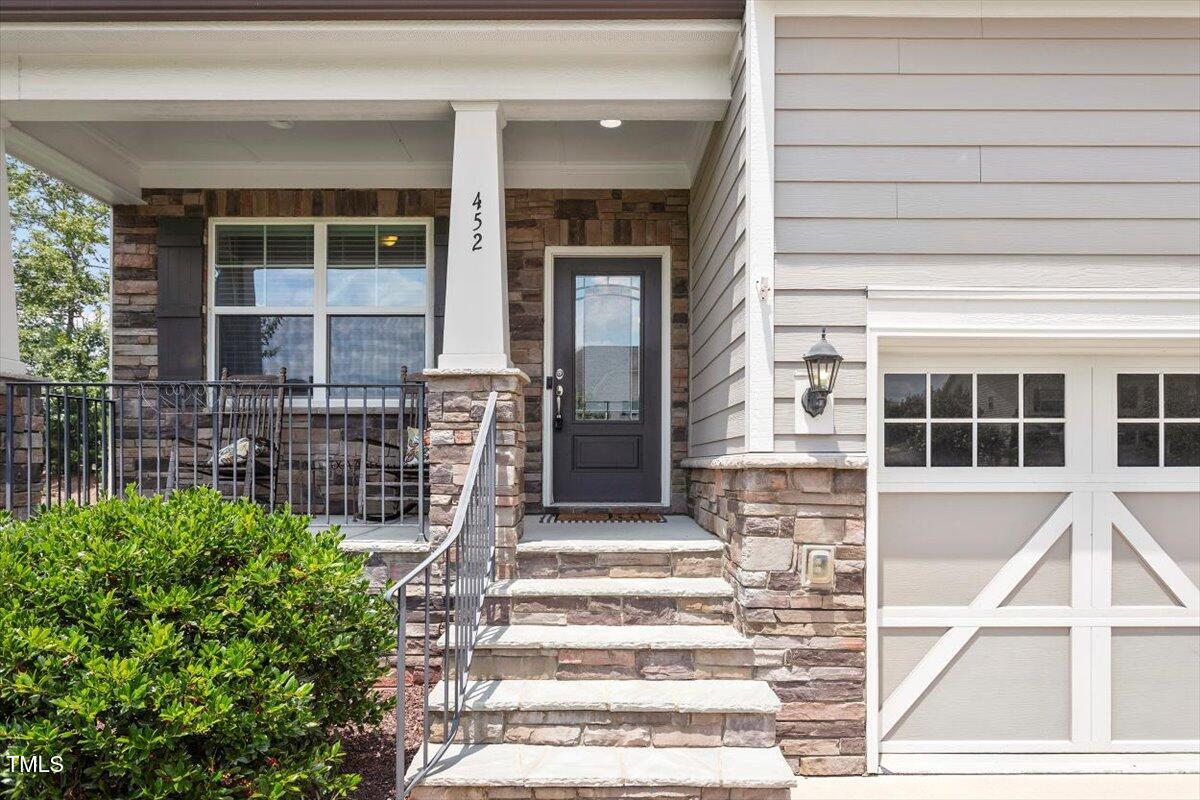 452 Granite Saddle Drive
