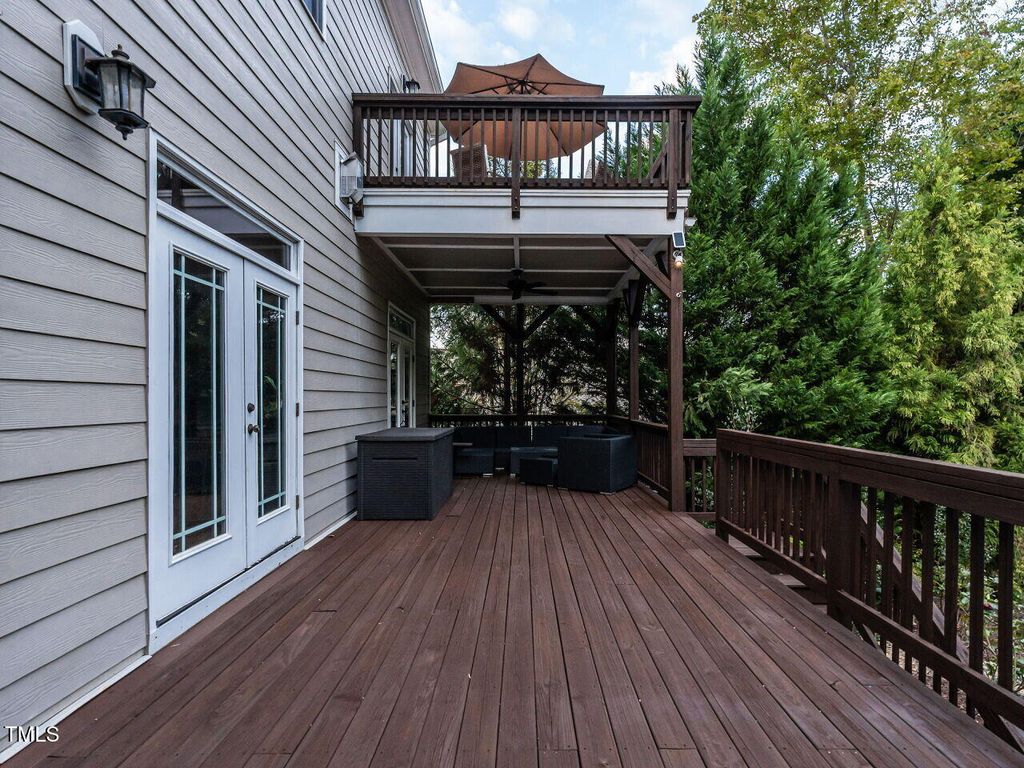listing image 50