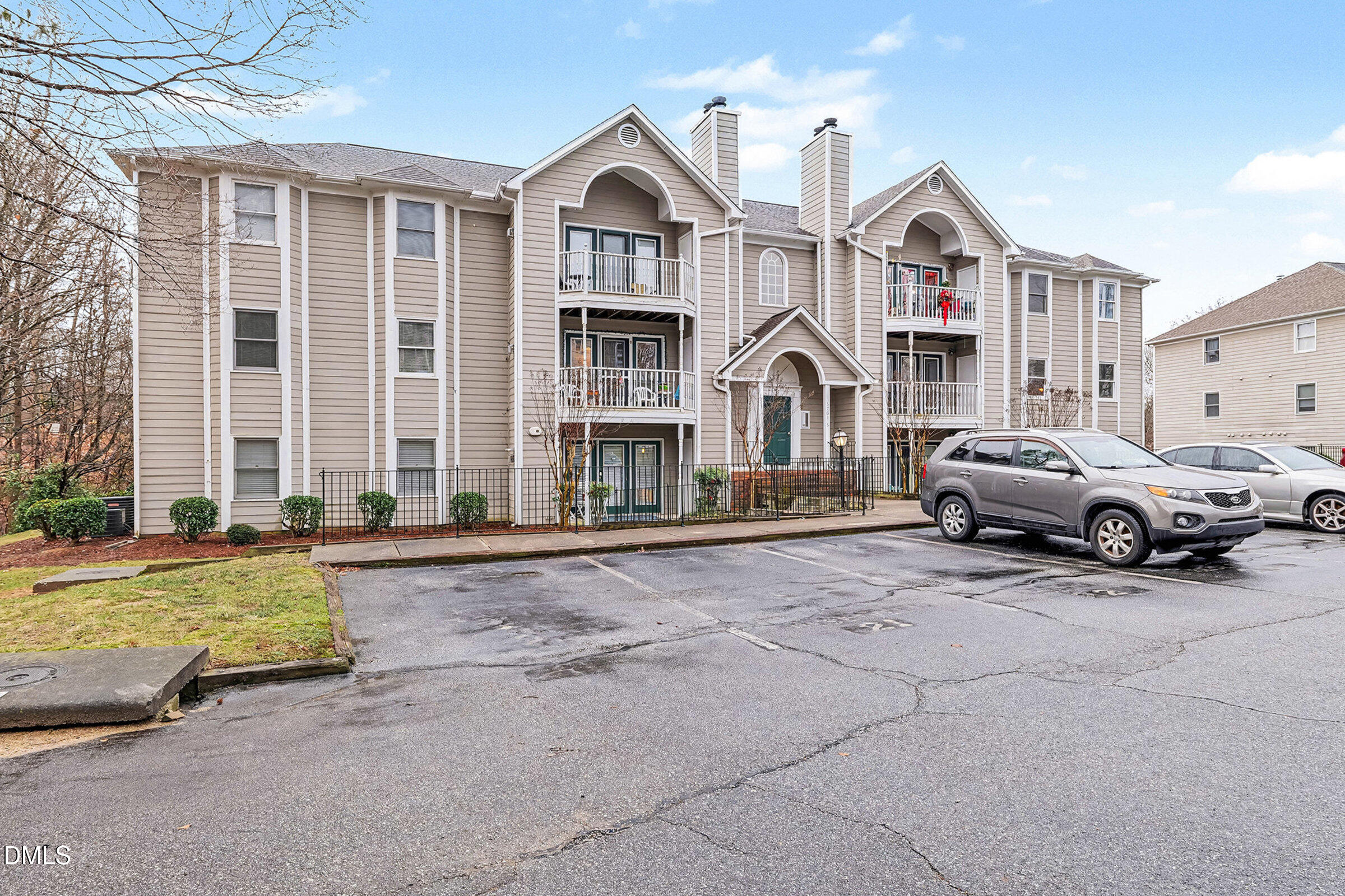 3701 Cotswold Terrace 5g