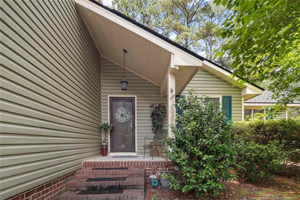 5702 Paradise Court