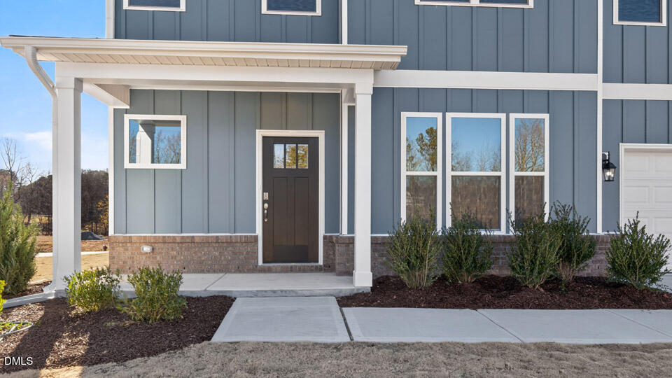 25 West Fire Opal Court