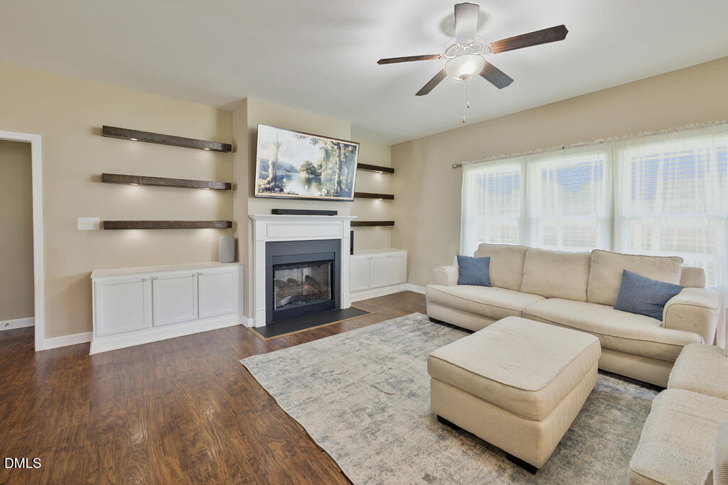 30 Inman Way