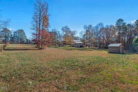 A home in Efland