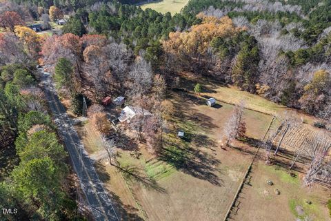 A home in Efland