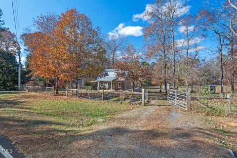 A home in Efland