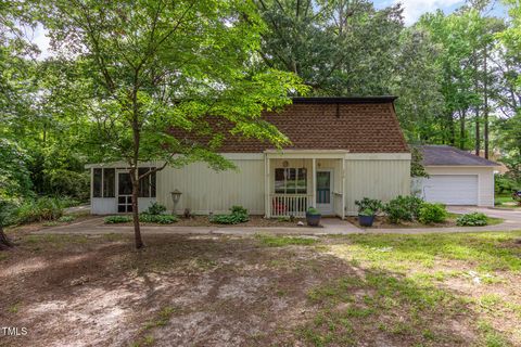 214 Woodcrest Avenue Smithfield NC 27577