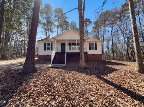 1313 Spruce Drive Zebulon NC 27597