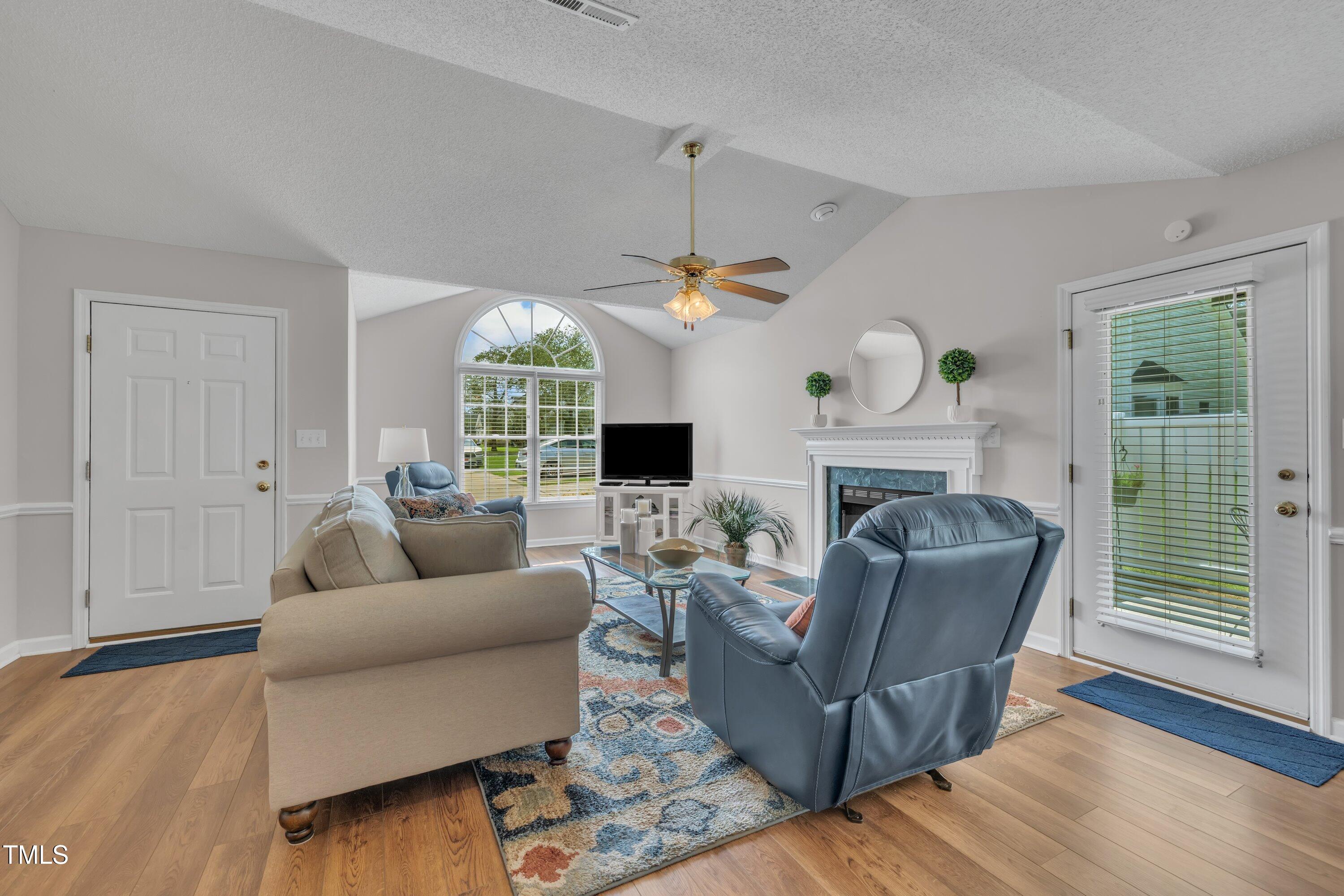 97 Rollingwood Drive