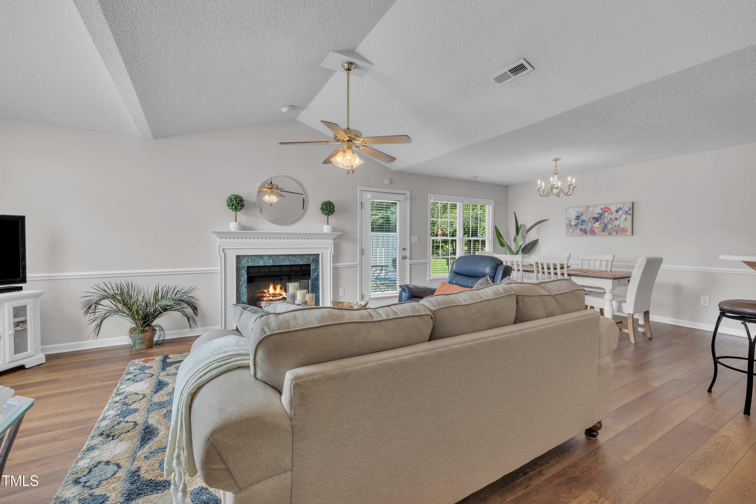 97 Rollingwood Drive