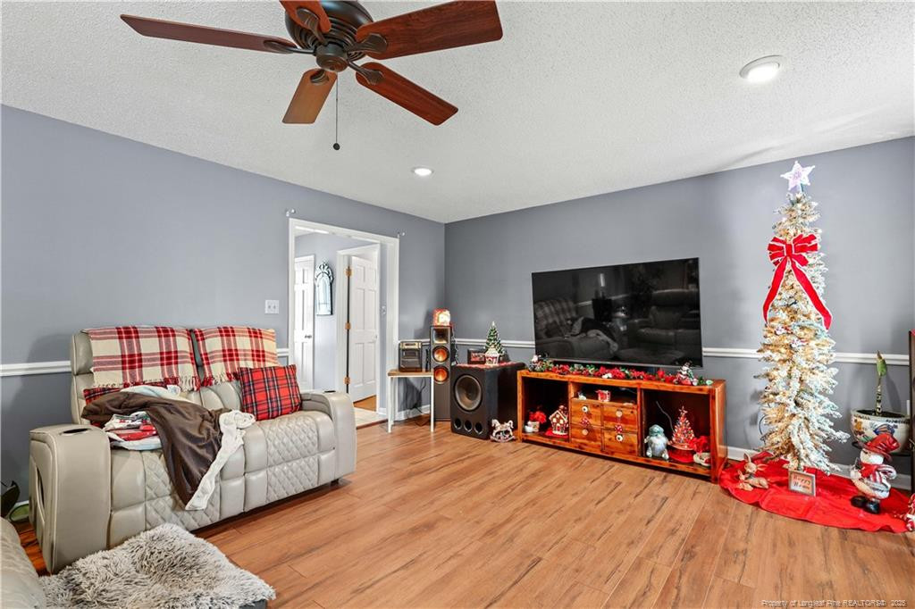 4225 Manchester Lane