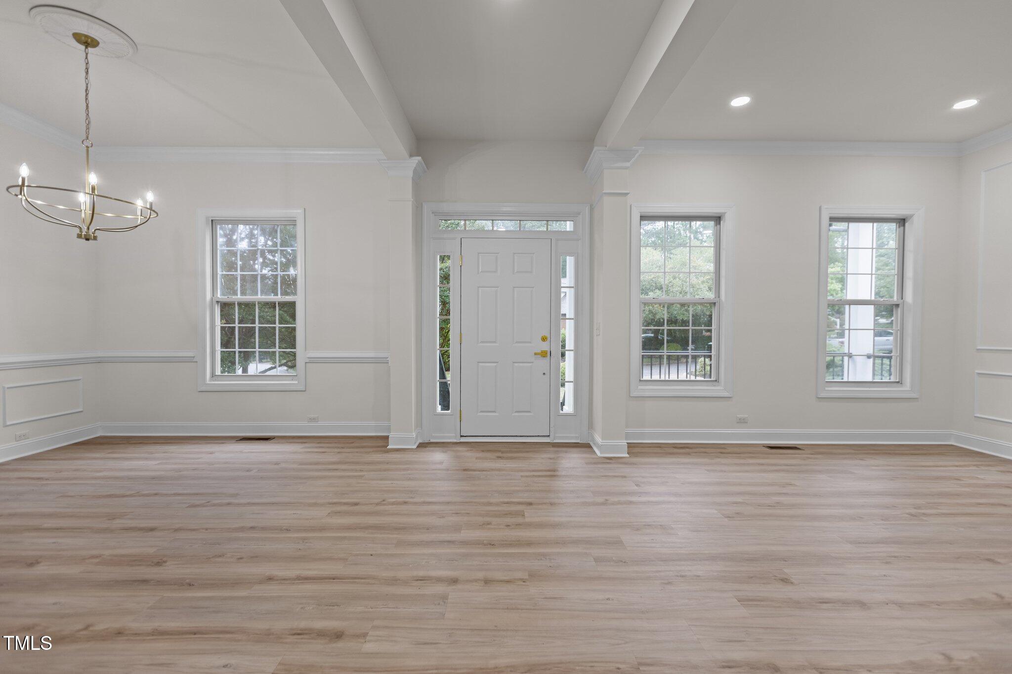 100 Citrus Place