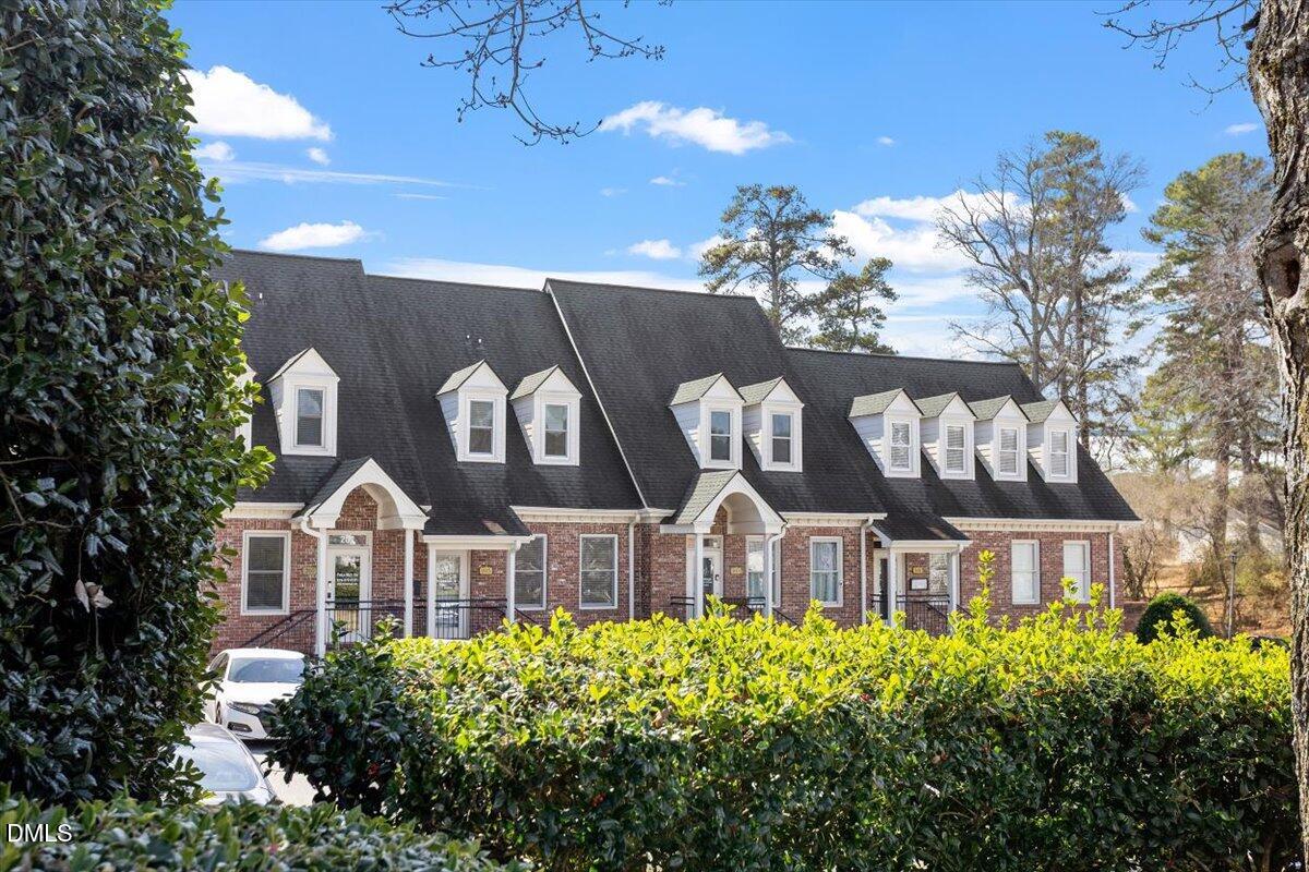 105 Salem Towne Court