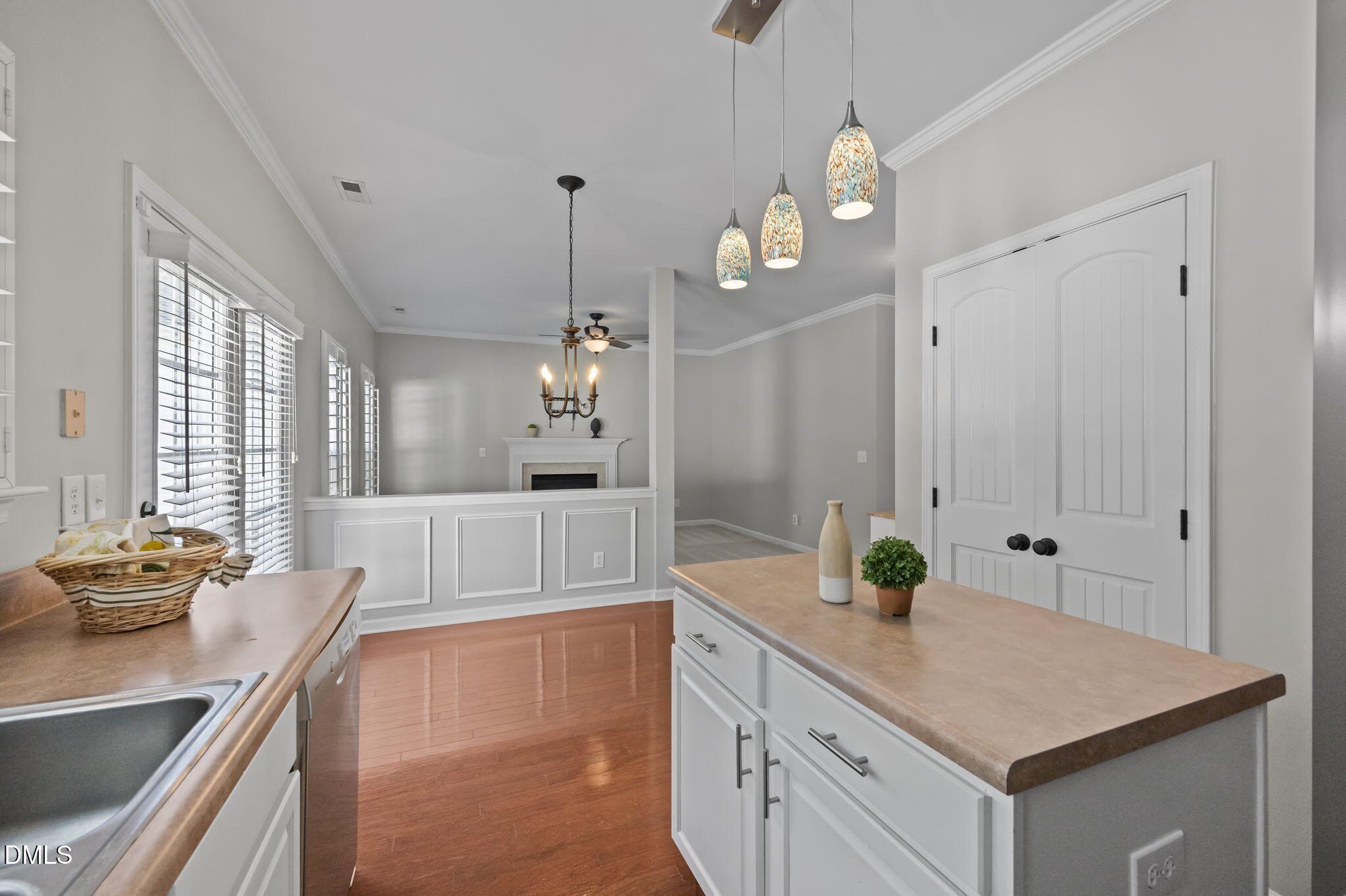 3428 Van Hessen Drive