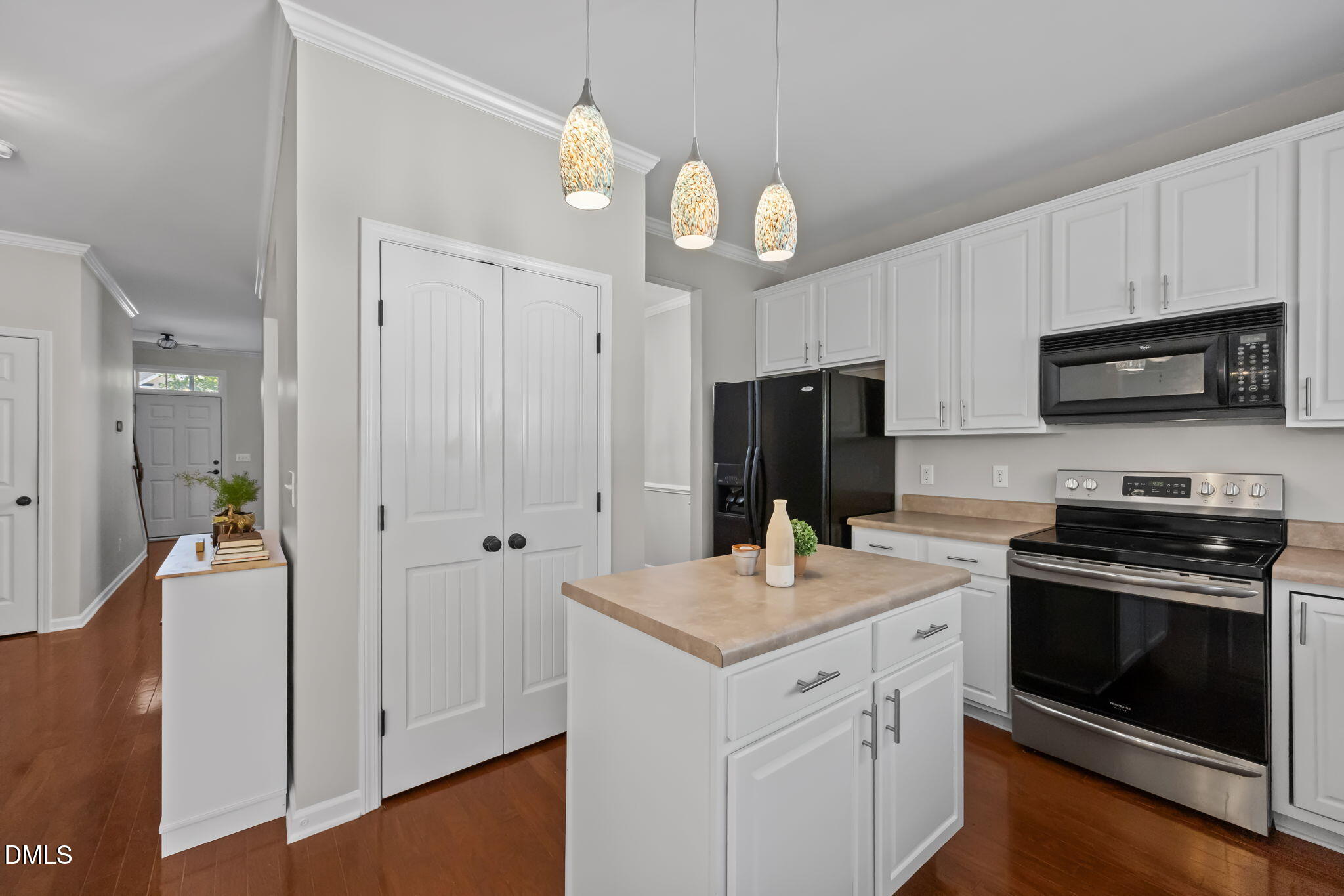 3428 Van Hessen Drive