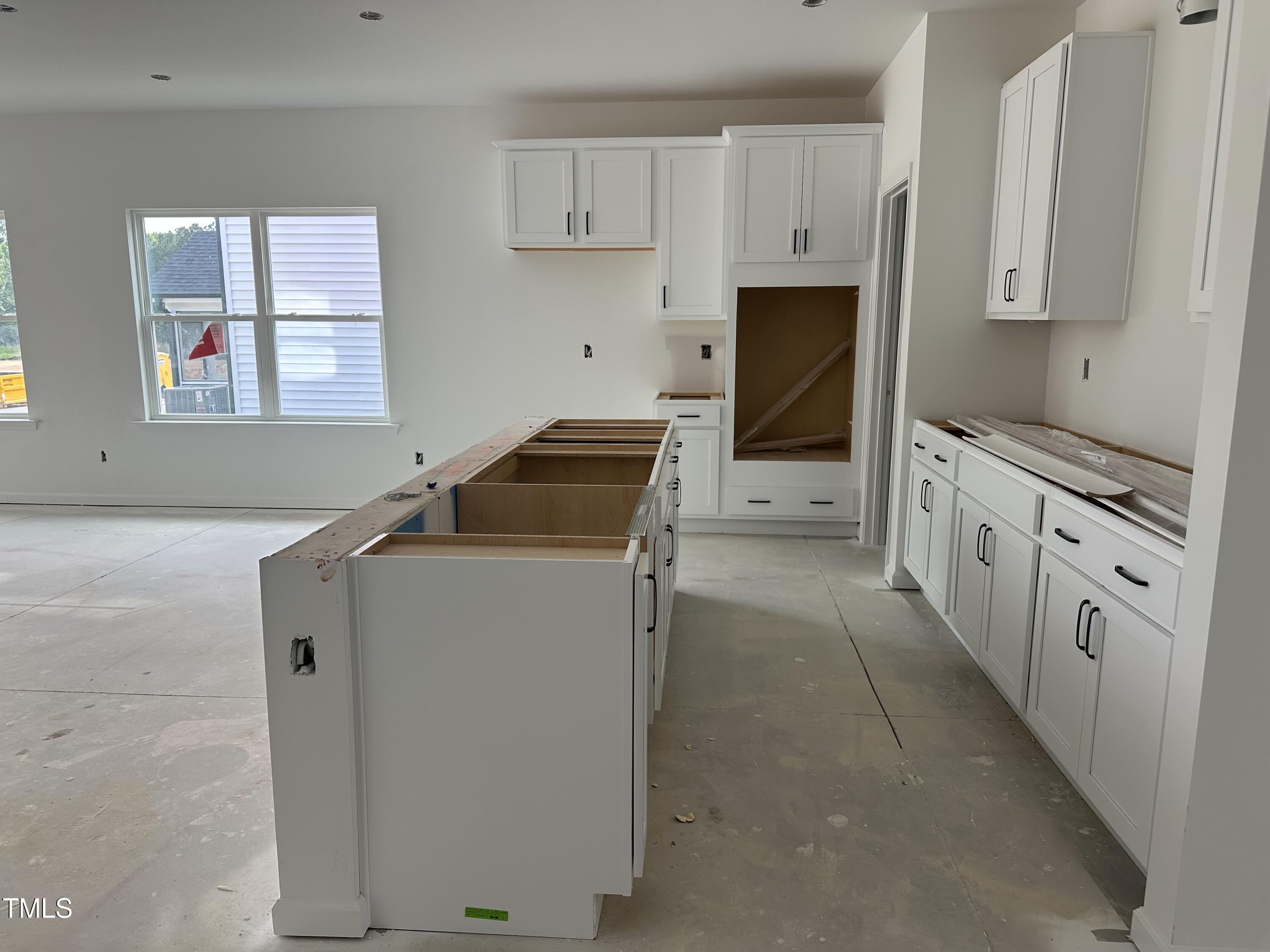 704 Compeer Way 28