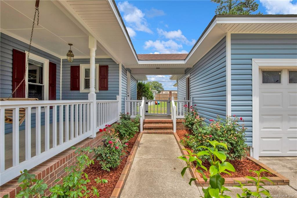 1004 New Market Court