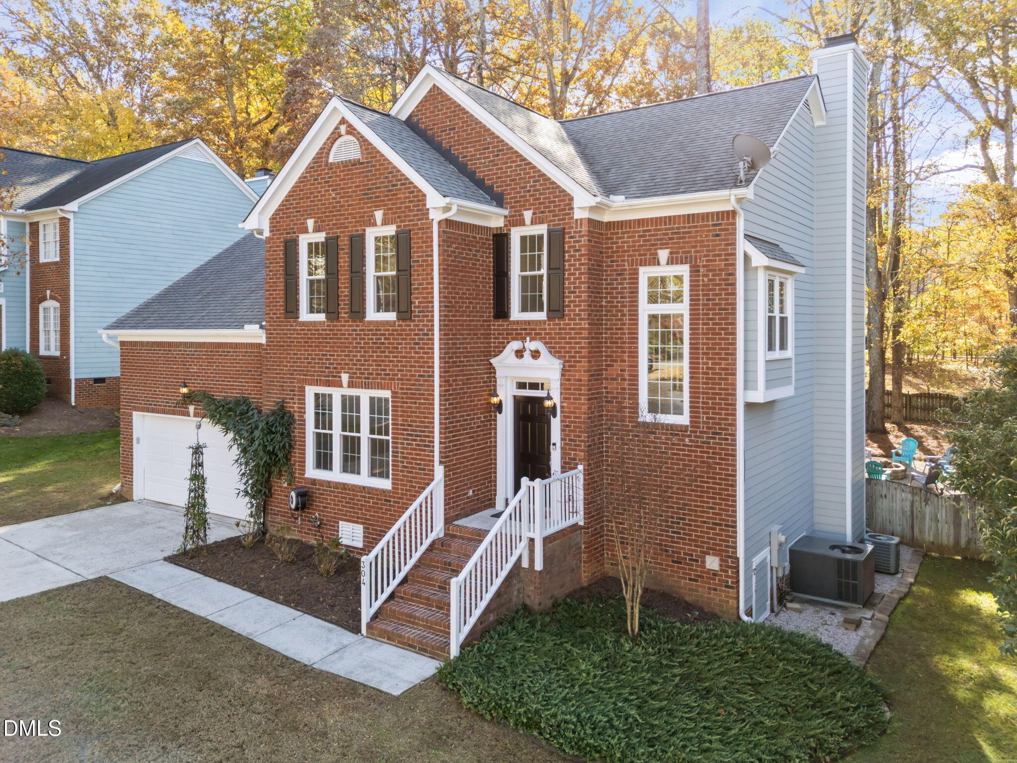 304 Silvergrove Drive