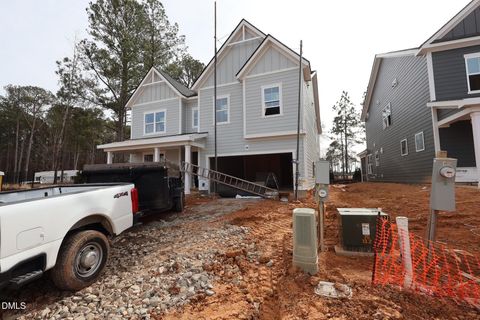 2495 Vetrina Way Apex NC 27502