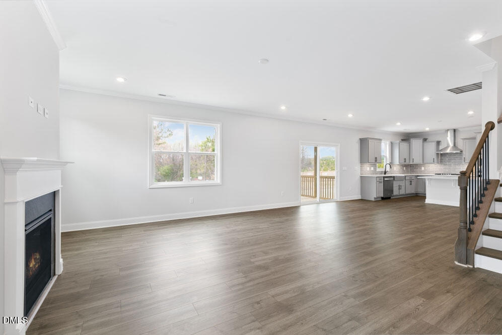 1537 Jasmine View Way