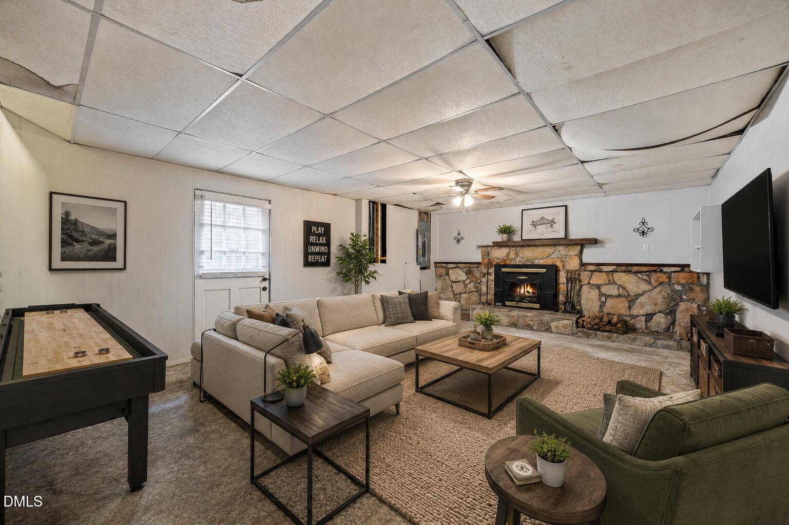 786 Dick Holeman Road