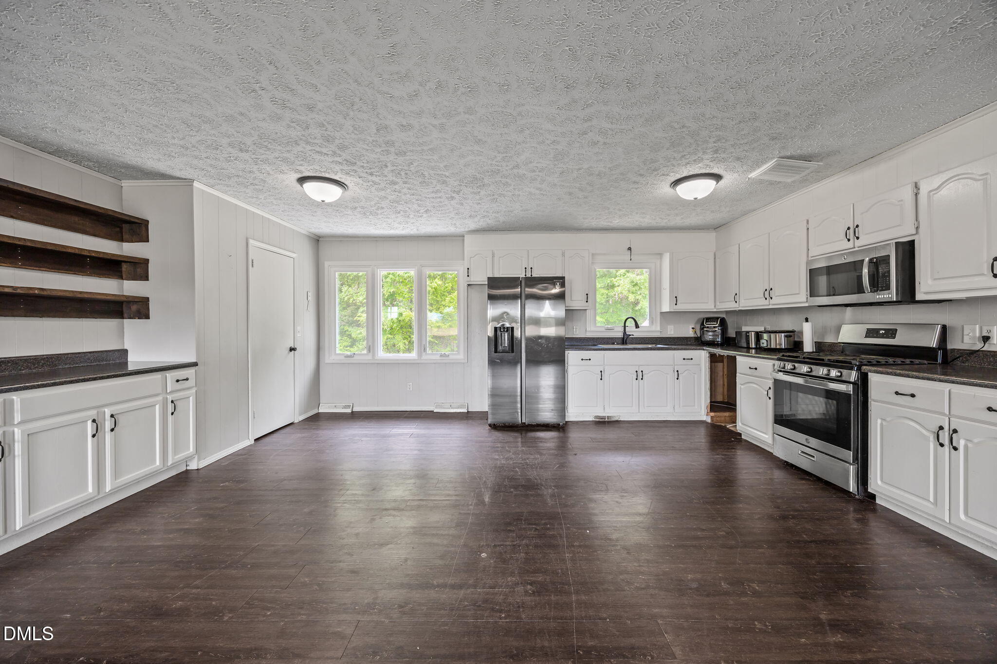 786 Dick Holeman Road