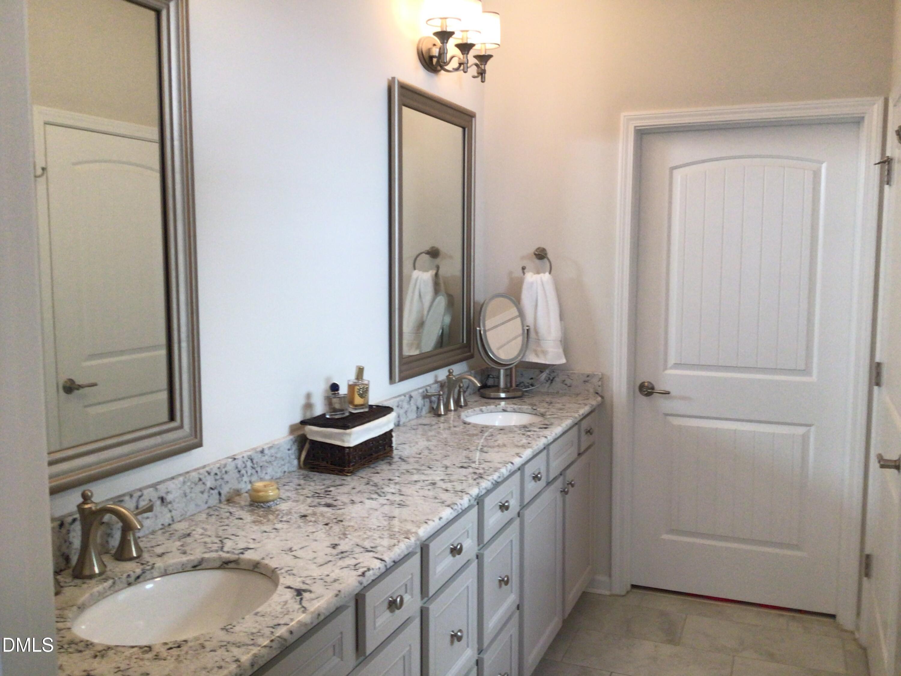 Wake Forest, North Carolina 27587, United States, 2 Bedrooms Bedrooms, ,2 BathroomsBathrooms,Residential,Active,238873