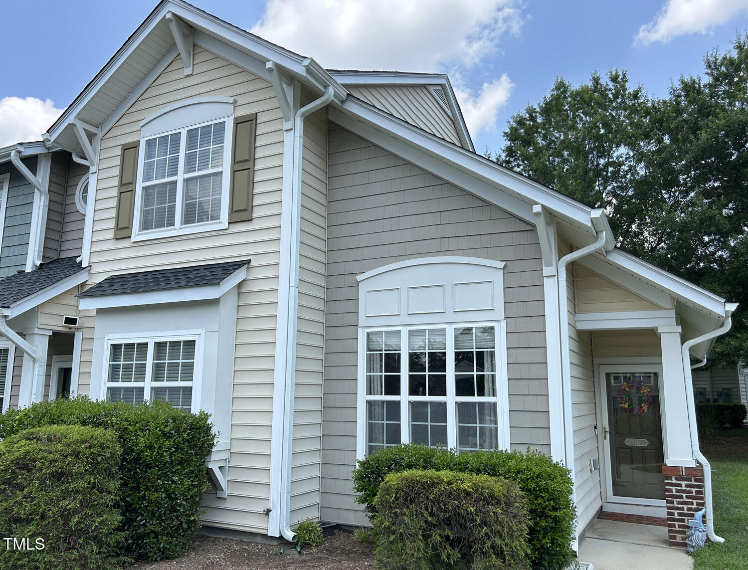 1121 Hamlet Park Drive