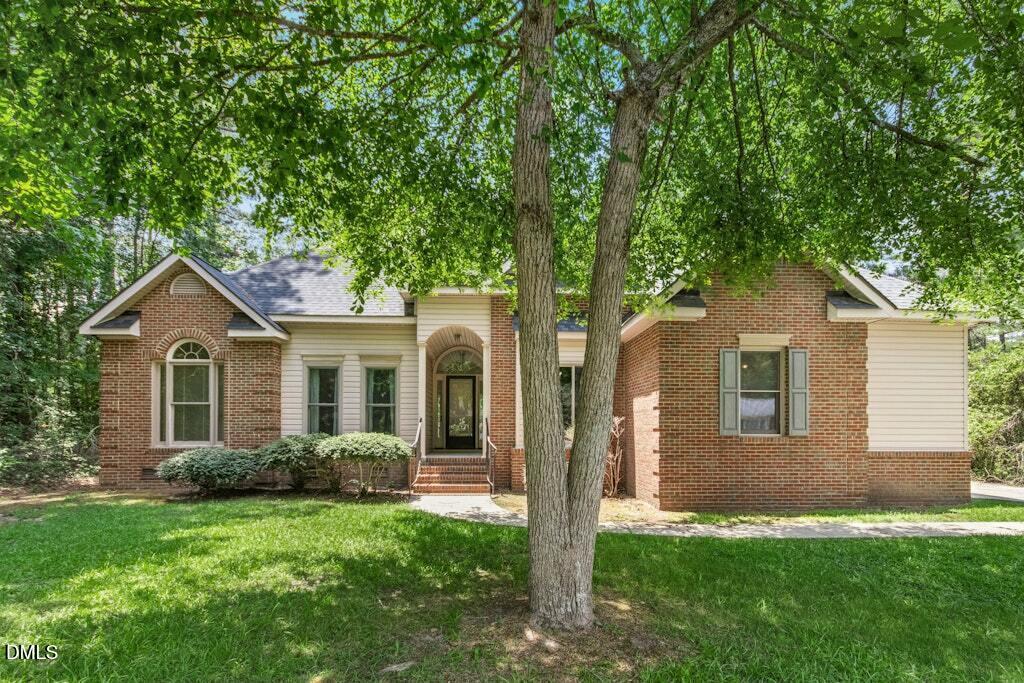 7 Aspen Drive