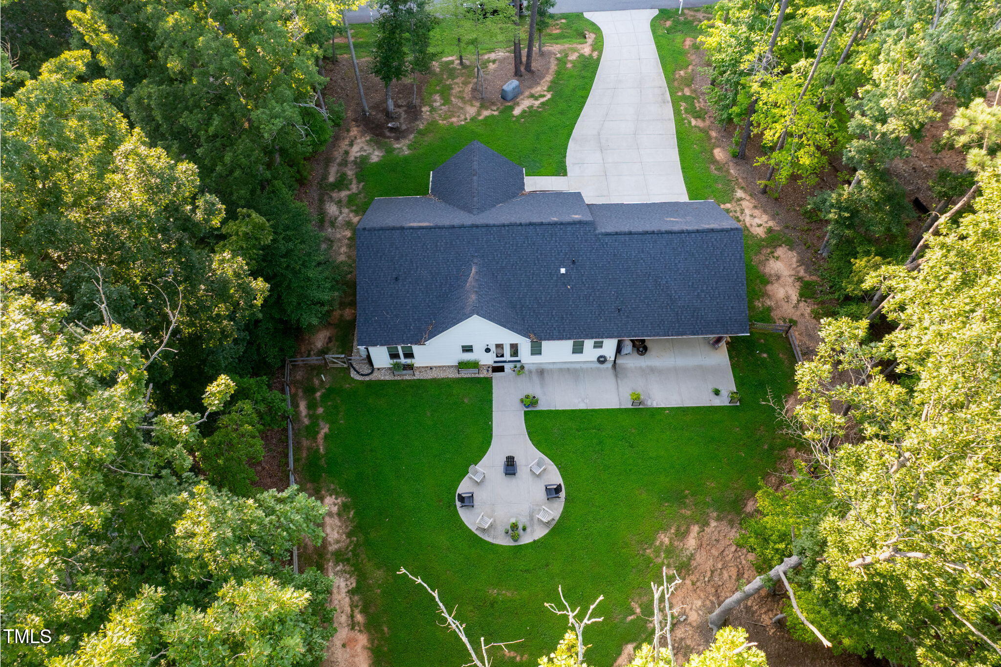 212 River Forest Drive