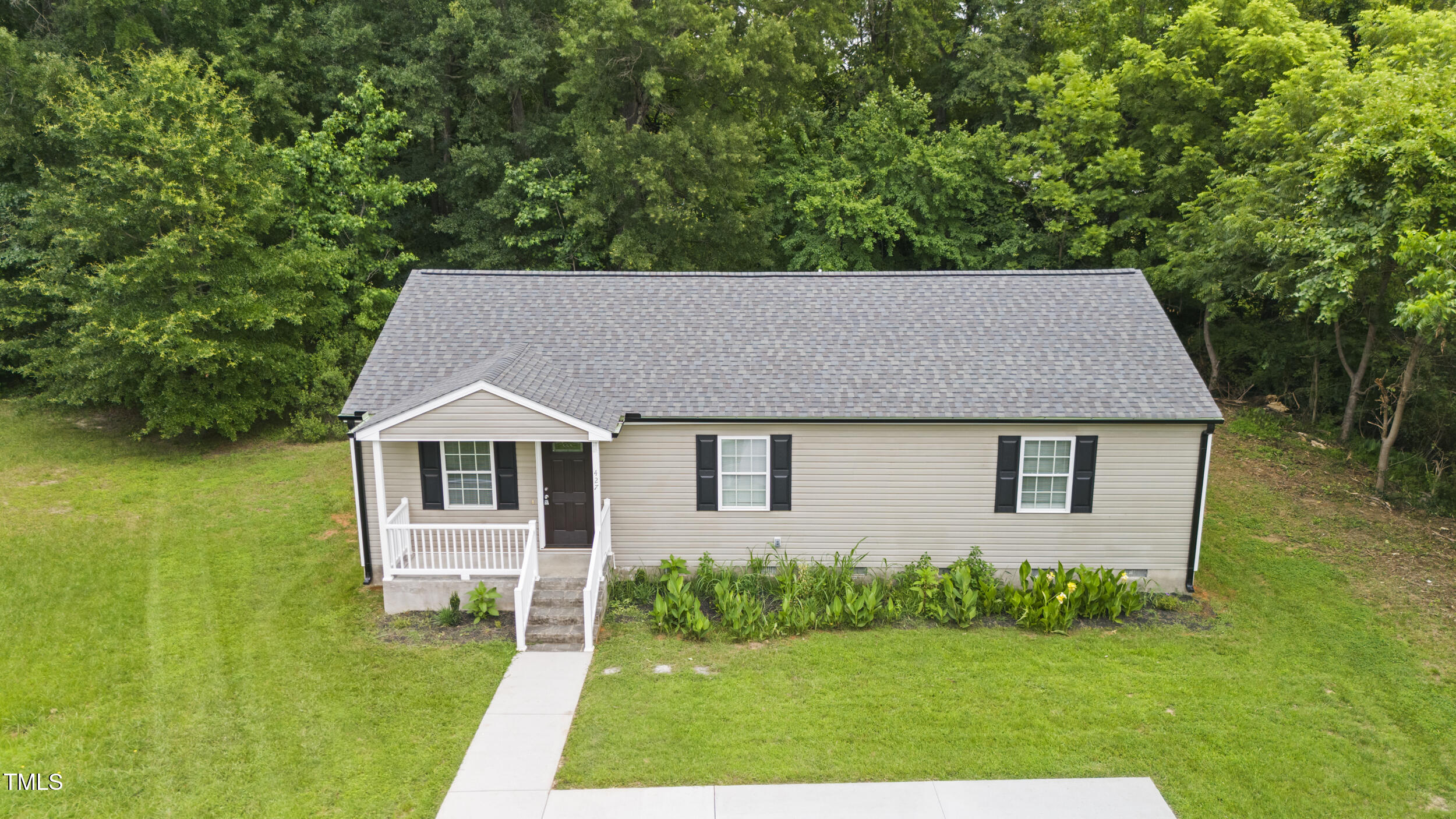 427 Elm Court