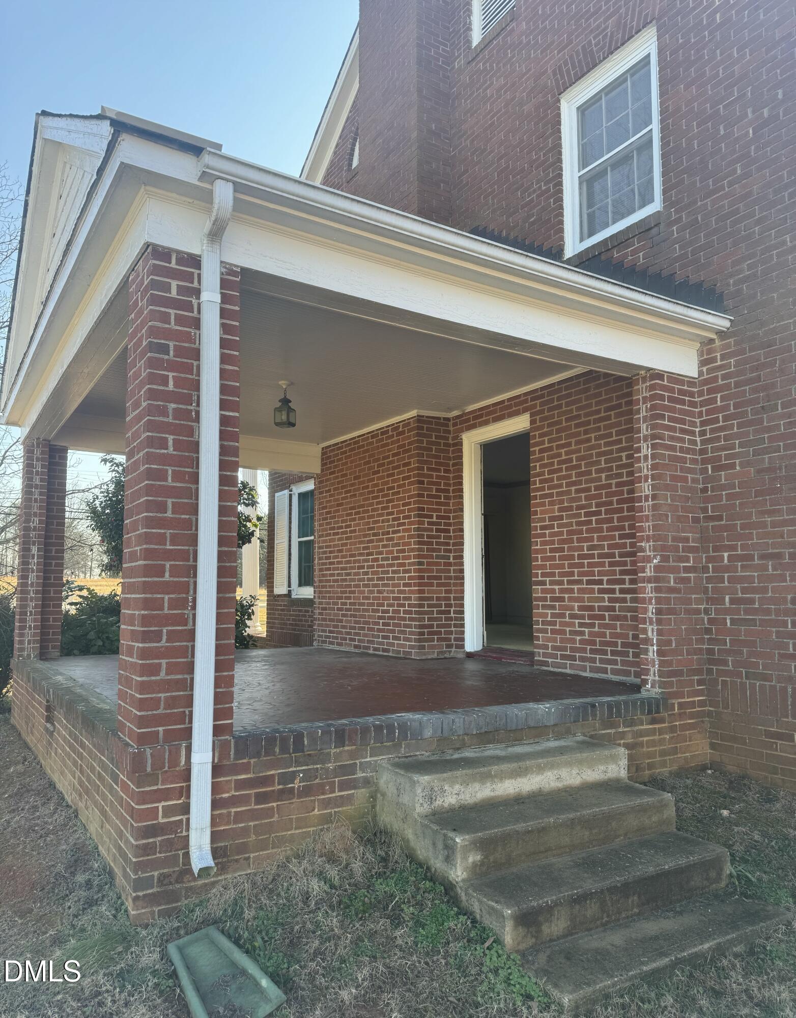 2200 State Highway 49