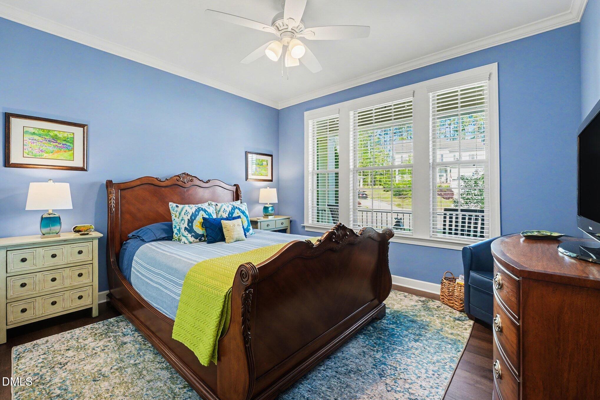 811 King Lake Court